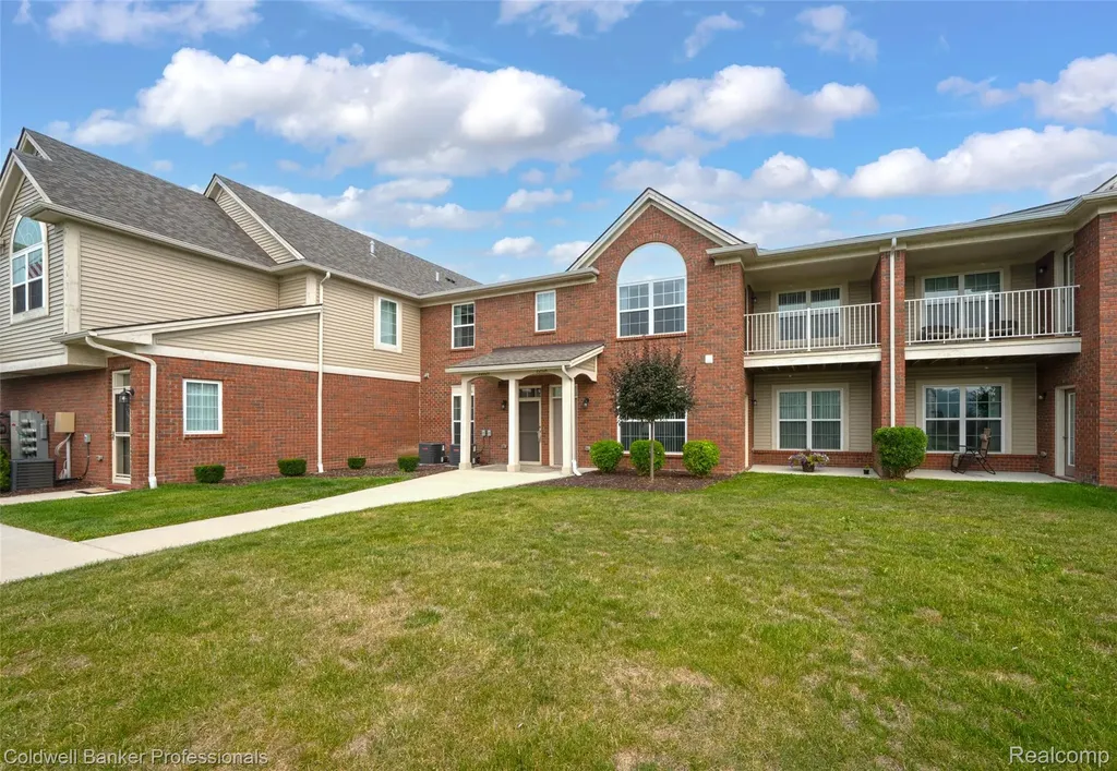 22026 Andover Drive Macomb Township MI 48042