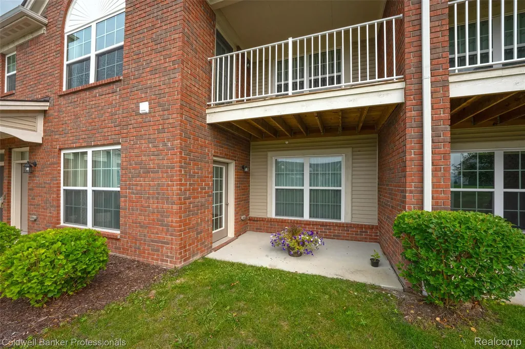 22026 Andover Drive Macomb Township MI 48042