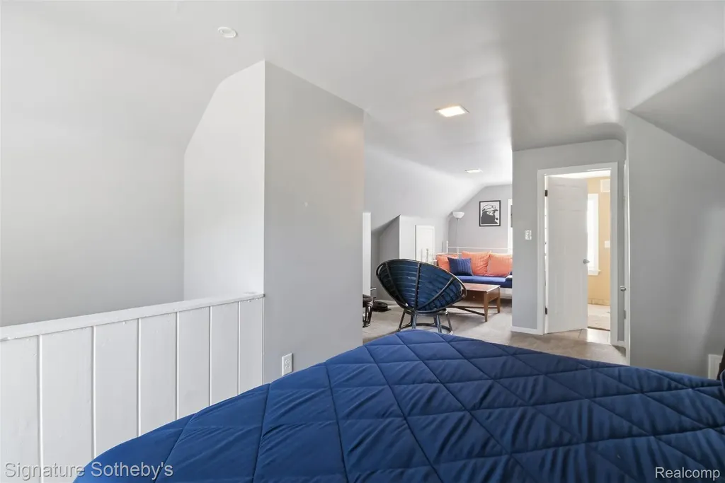 1268 Brys Drive Grosse Pointe Woods City MI 48236