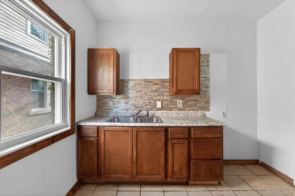 14052 Northlawn Street Detroit City MI 48238
