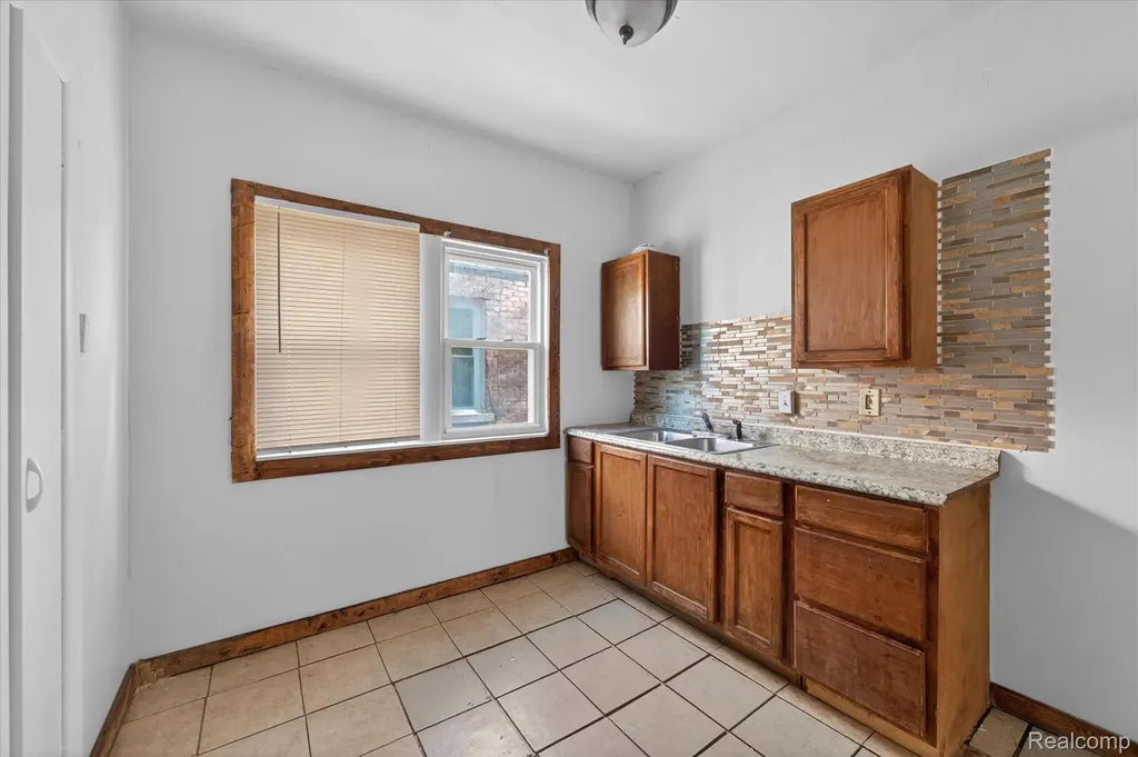 14052 Northlawn Street Detroit City MI 48238
