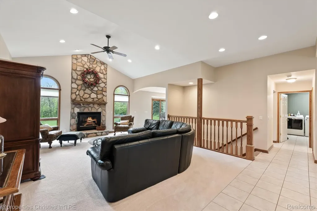 23071 Napier Road Lyon Charter Township MI 48167