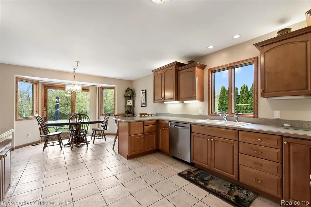 23071 Napier Road Lyon Charter Township MI 48167