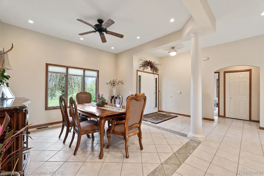 23071 Napier Road Lyon Charter Township MI 48167