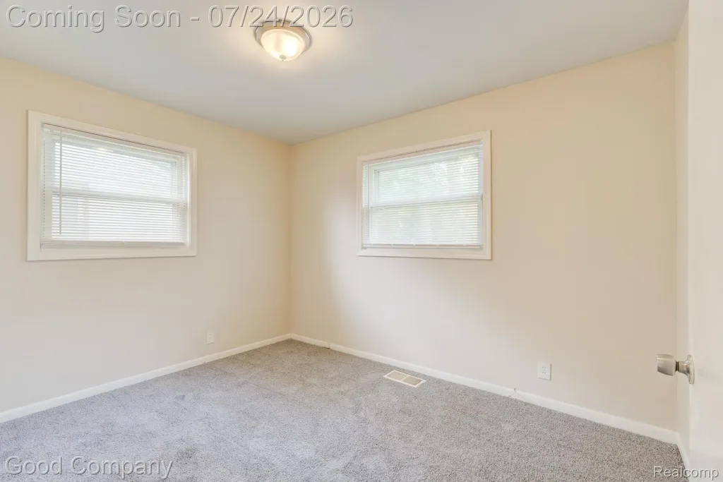 5700 Farnum Street Westland City MI 48186