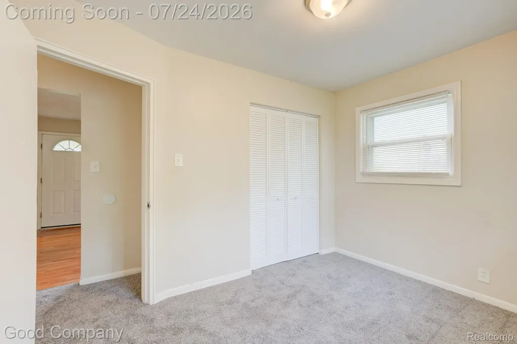 5700 Farnum Street Westland City MI 48186