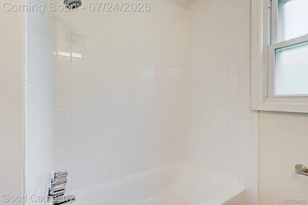 5700 Farnum Street Westland City MI 48186