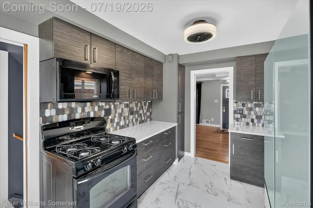 28326 Brush Street Madison Heights City MI 48071