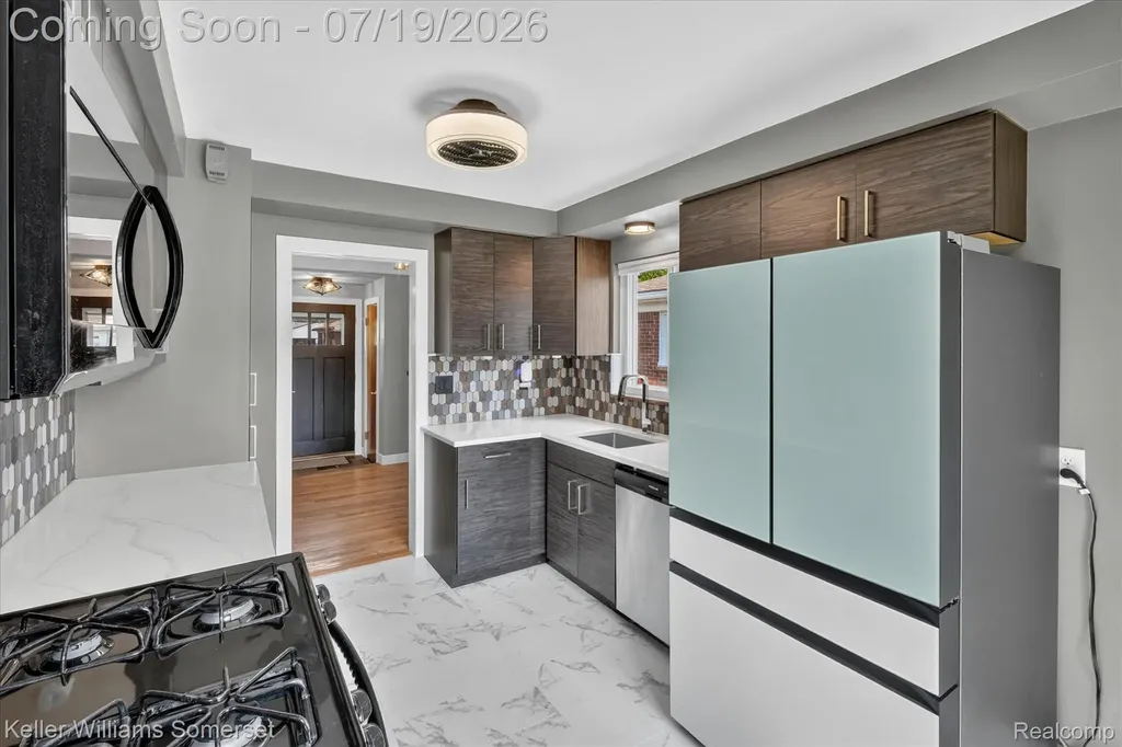 28326 Brush Street Madison Heights City MI 48071