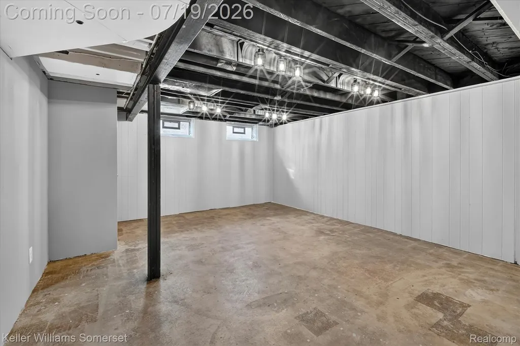 28326 Brush Street Madison Heights City MI 48071
