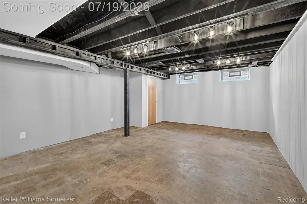 28326 Brush Street Madison Heights City MI 48071