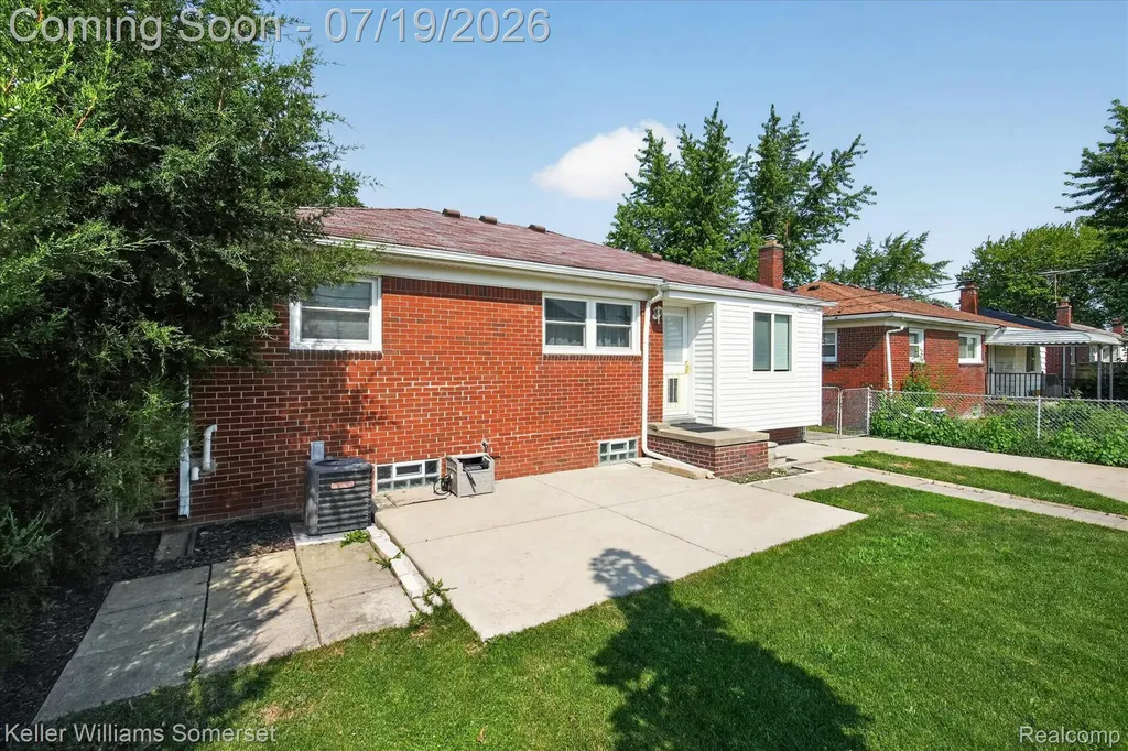 28326 Brush Street Madison Heights City MI 48071