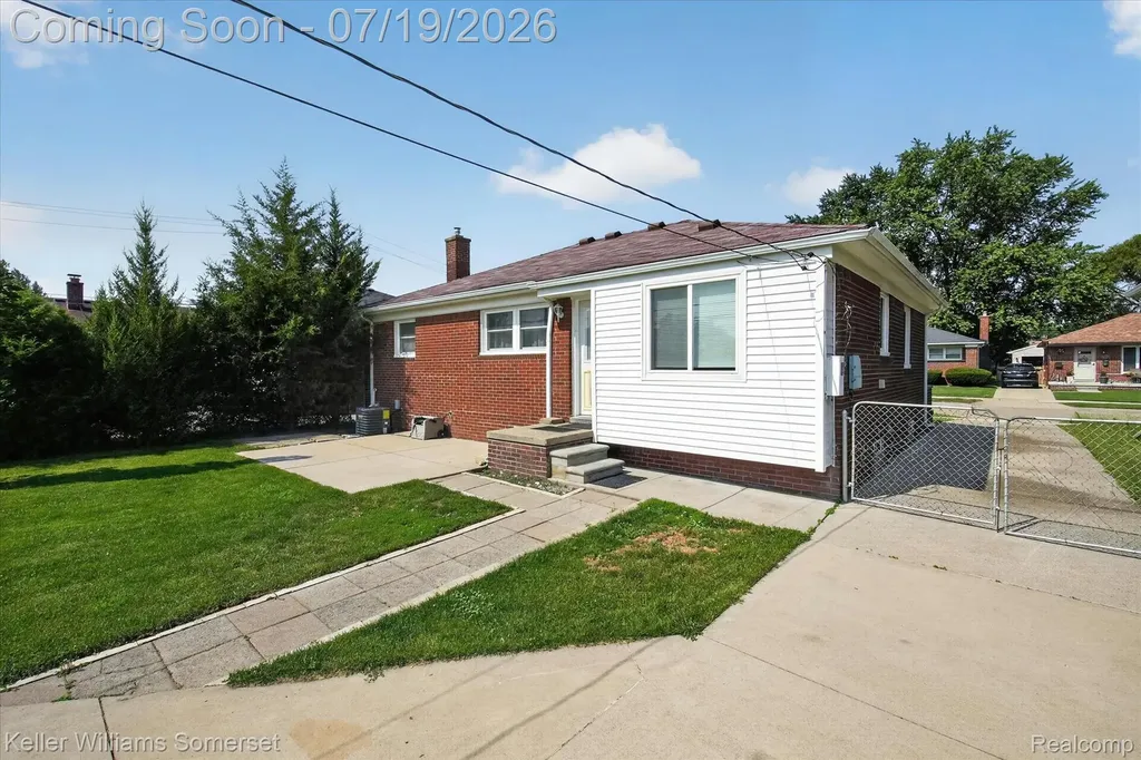 28326 Brush Street Madison Heights City MI 48071