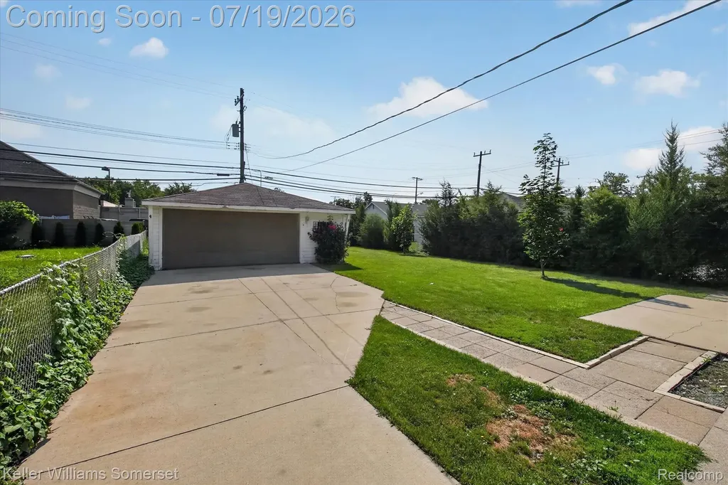 28326 Brush Street Madison Heights City MI 48071