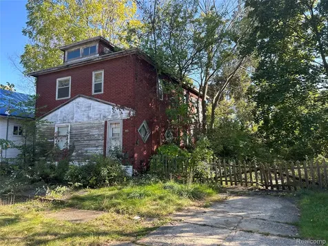 943 Paddington Avenue Flint City MI 48507