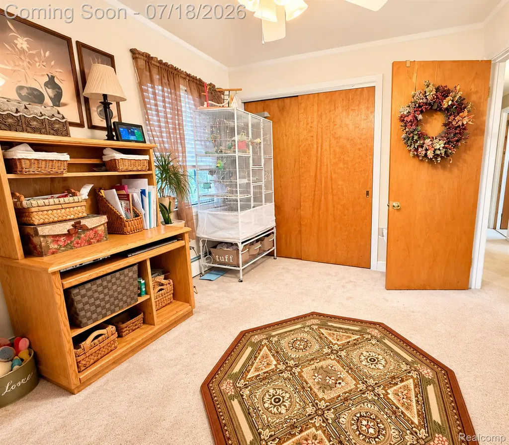 11695 Mcdougall Street Hamtramck City MI 48212