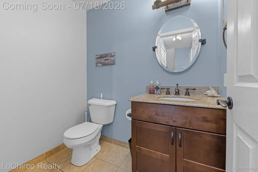 321 Forestview Drive Waterford Charter Township MI 48327