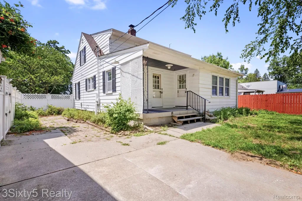 13599 S Huron River Drive Romulus City MI 48174