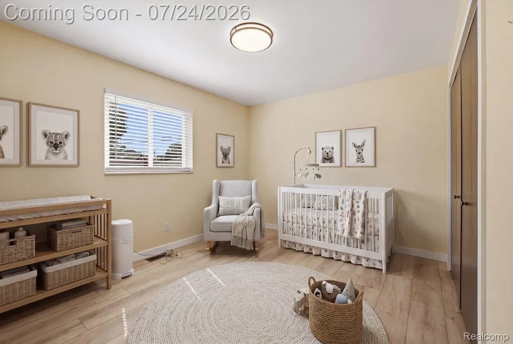 38475 Manchester Street Clinton Charter Township MI 48036