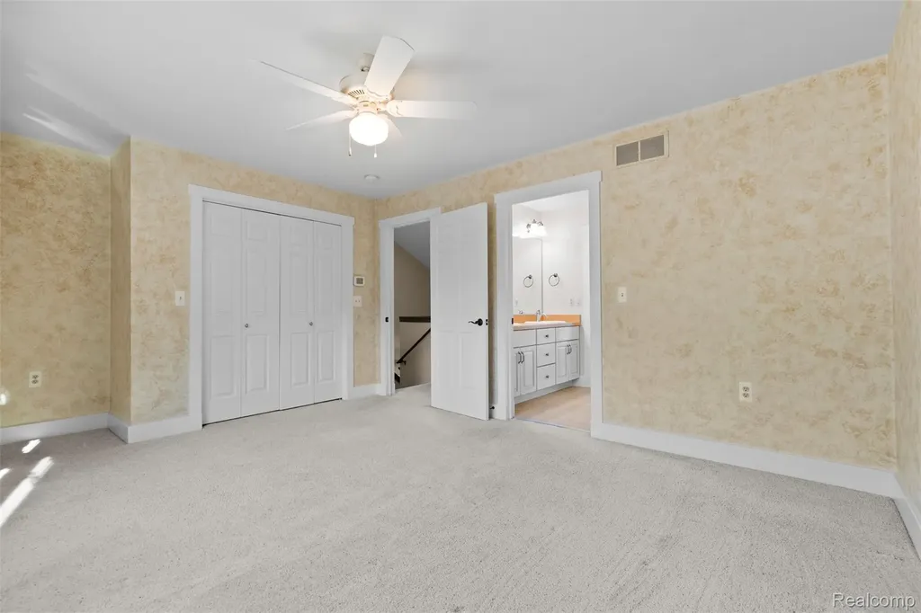 8861 Pleasantview Salem Township MI 48168