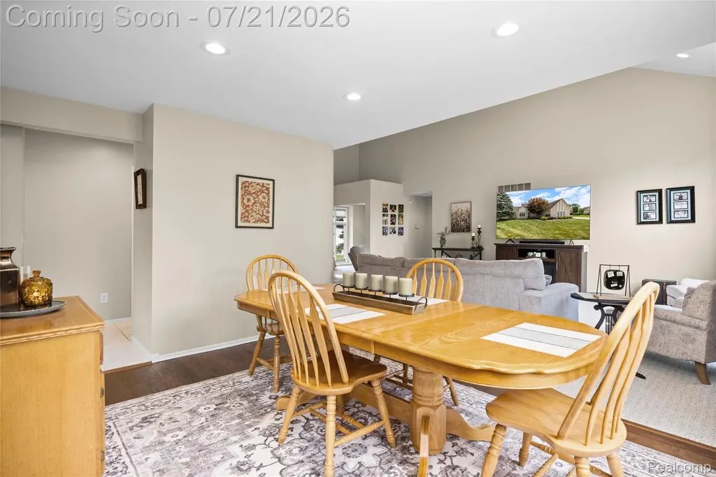 8146 Steven Court Canton Charter Township MI 48187