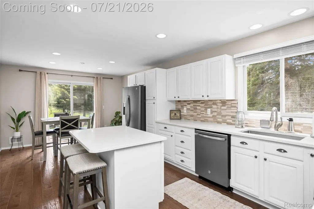 8146 Steven Court Canton Charter Township MI 48187