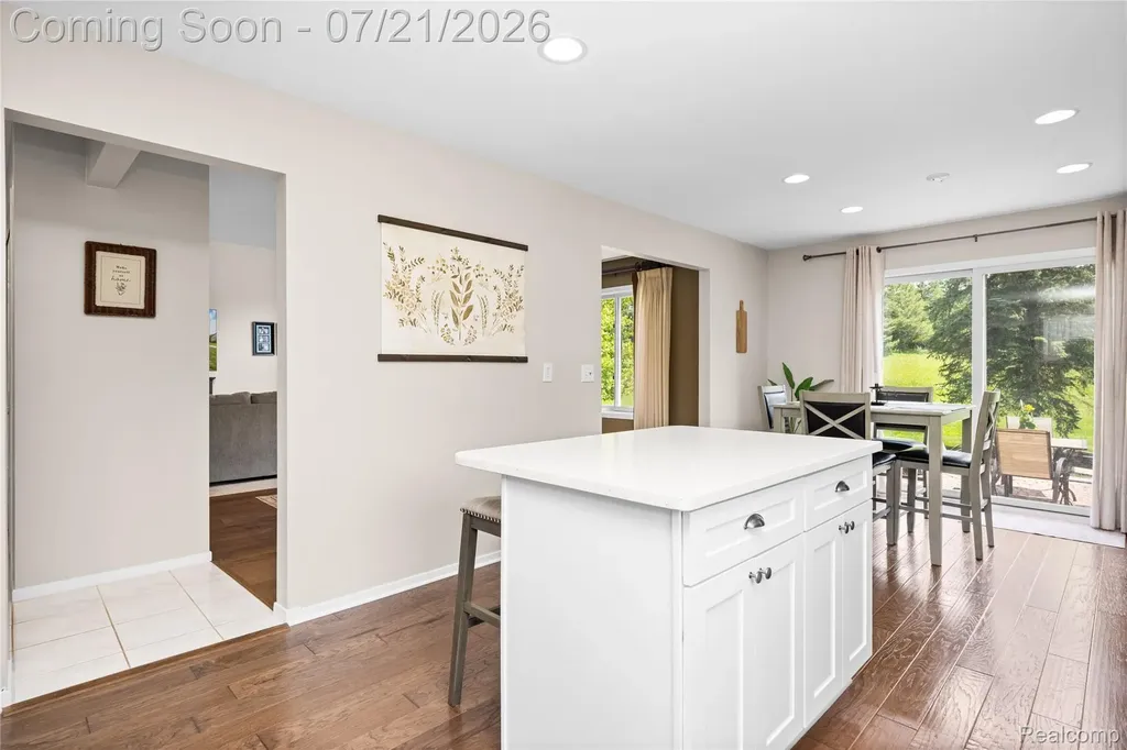 8146 Steven Court Canton Charter Township MI 48187