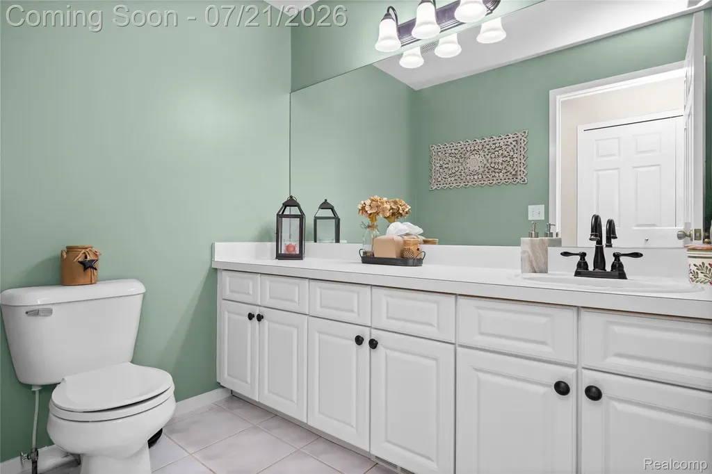 8146 Steven Court Canton Charter Township MI 48187