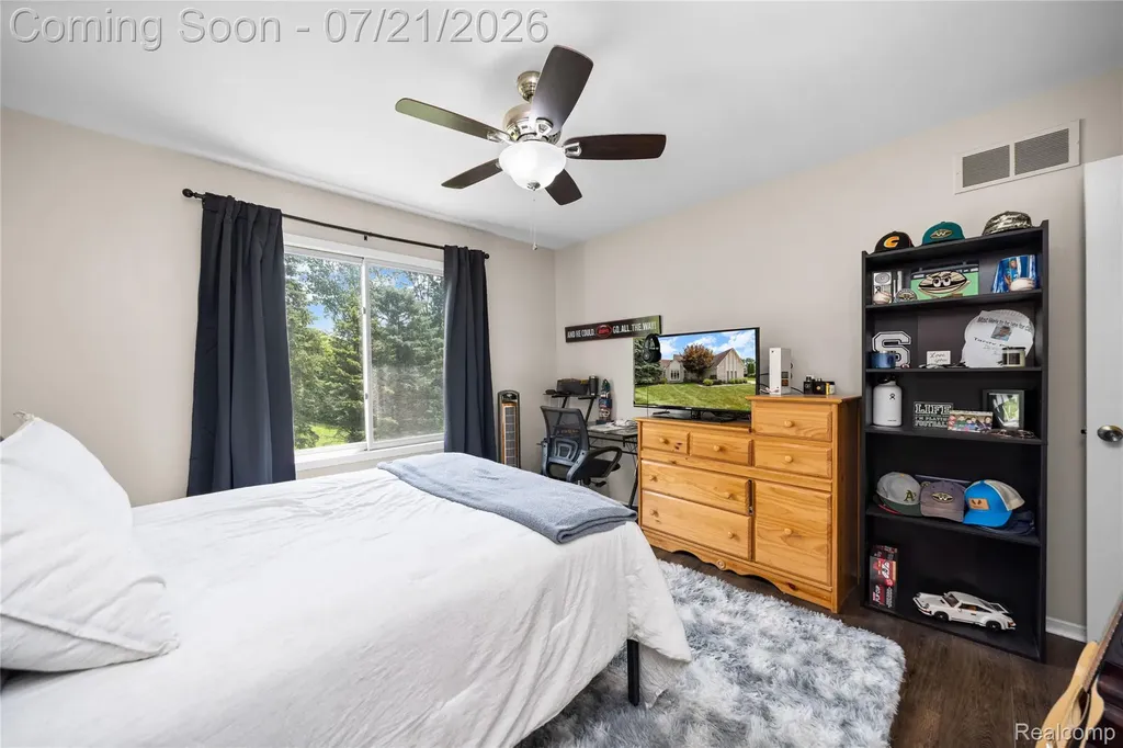 8146 Steven Court Canton Charter Township MI 48187