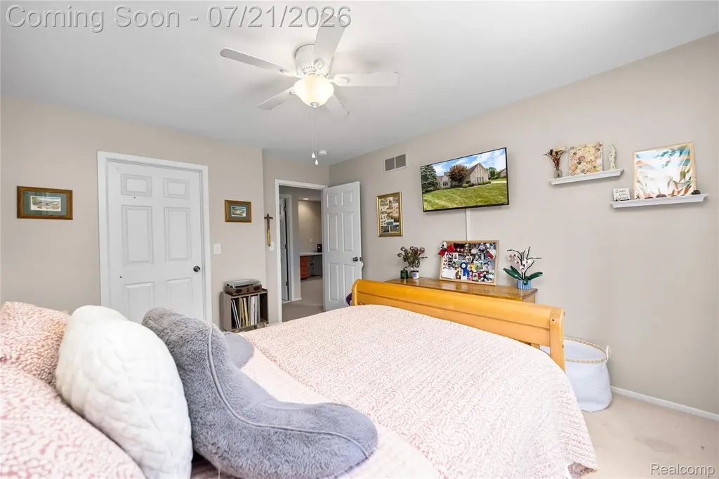 8146 Steven Court Canton Charter Township MI 48187