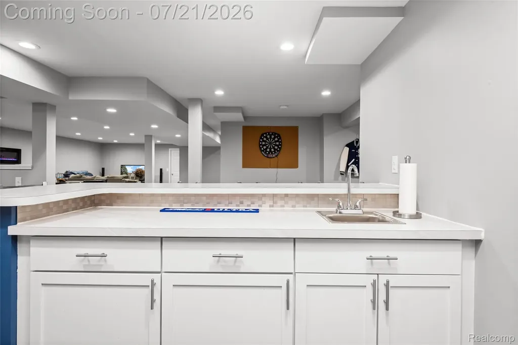 8146 Steven Court Canton Charter Township MI 48187