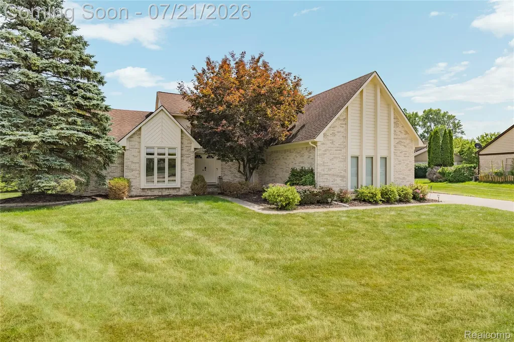 8146 Steven Court Canton Charter Township MI 48187