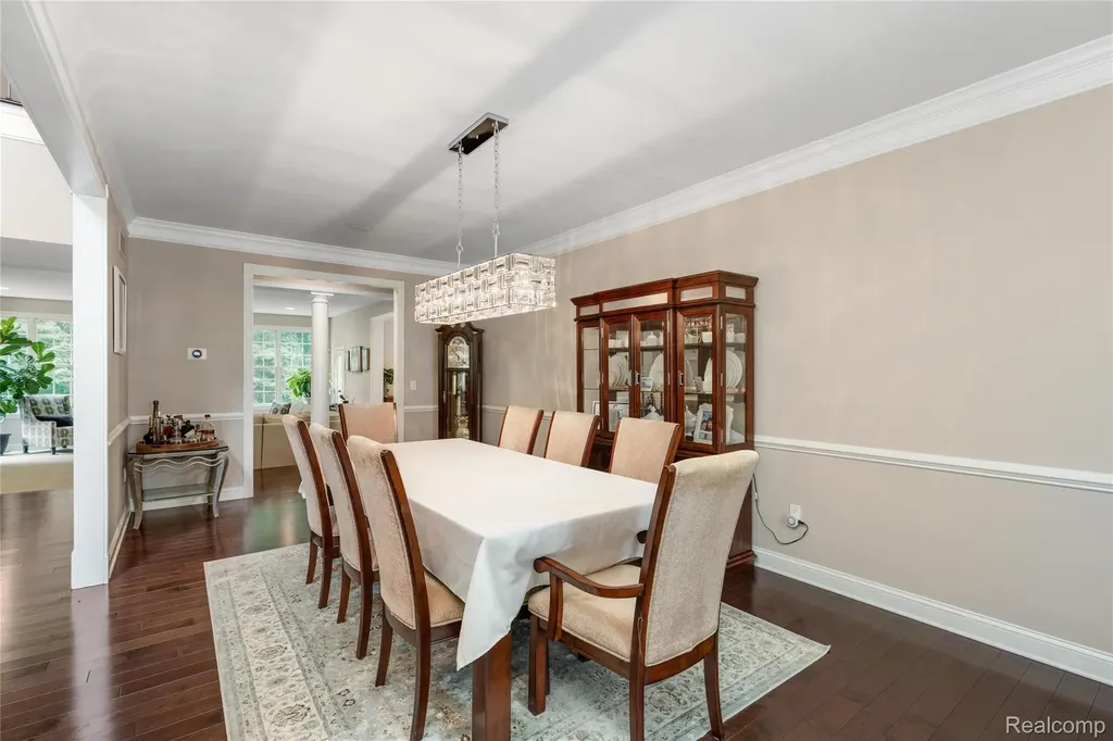 50777 Chesapeake Drive Novi City MI 48374