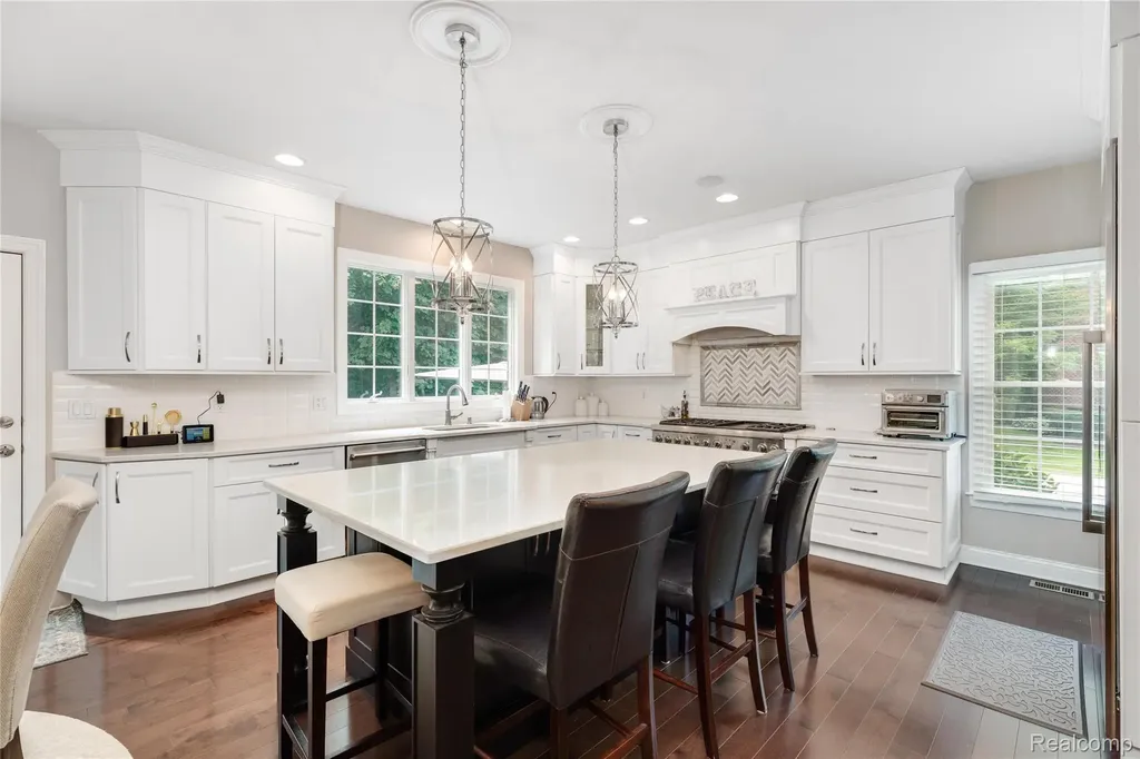 50777 Chesapeake Drive Novi City MI 48374