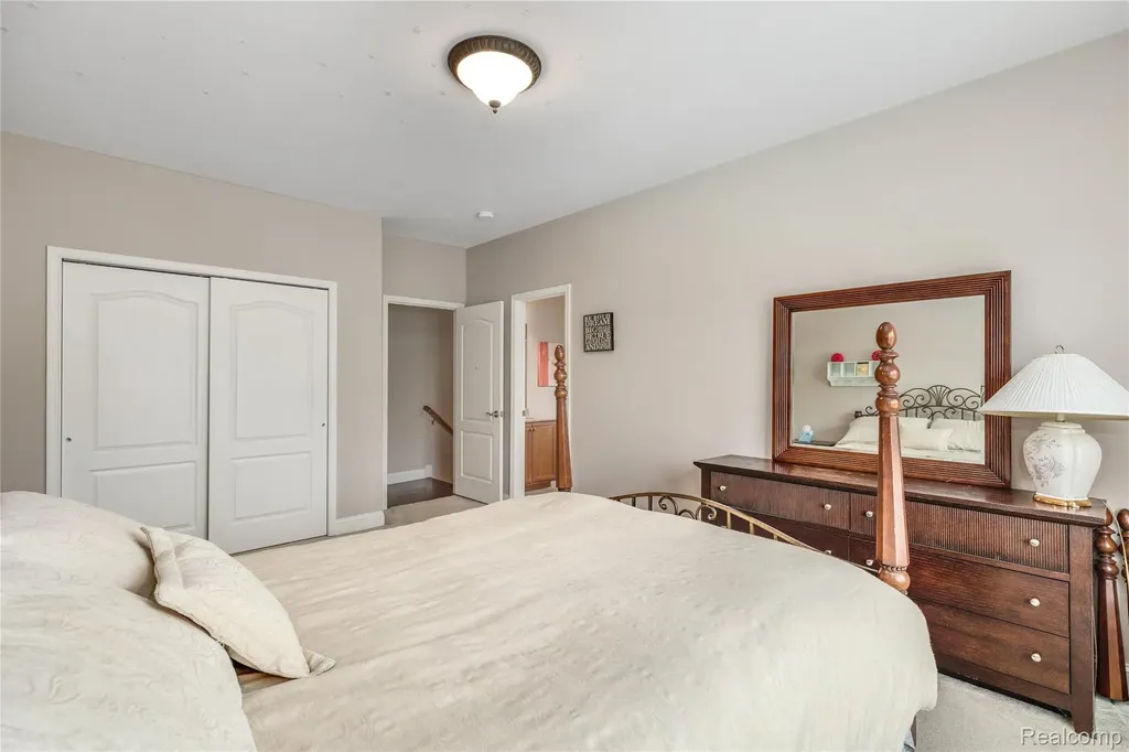50777 Chesapeake Drive Novi City MI 48374