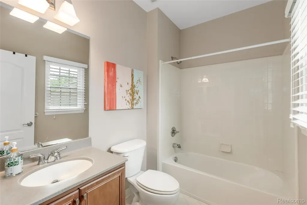 50777 Chesapeake Drive Novi City MI 48374