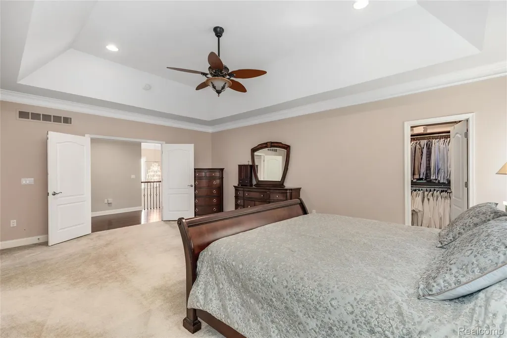 50777 Chesapeake Drive Novi City MI 48374