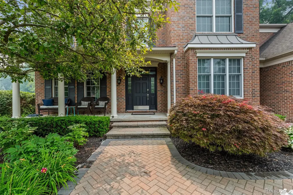50777 Chesapeake Drive Novi City MI 48374