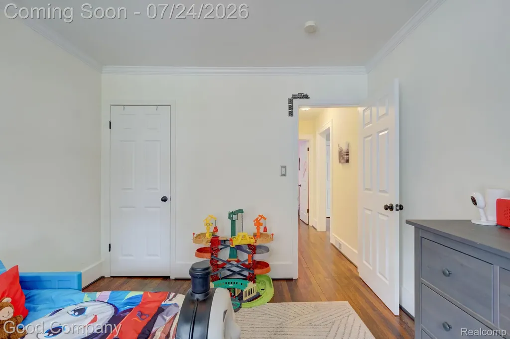510 E Troy Street Ferndale City MI 48220