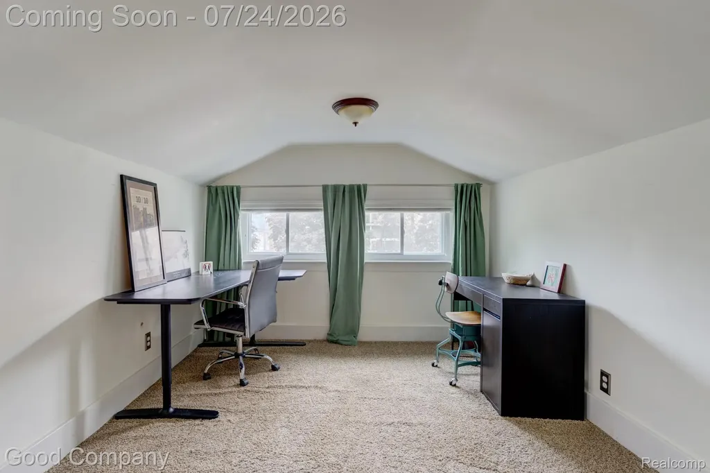 510 E Troy Street Ferndale City MI 48220