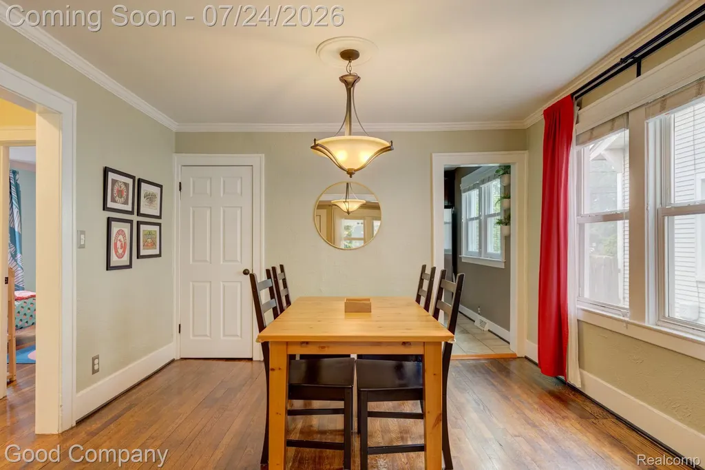 510 E Troy Street Ferndale City MI 48220