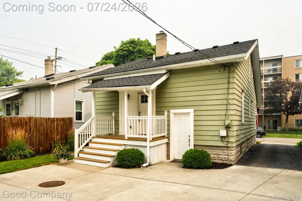 510 E Troy Street Ferndale City MI 48220