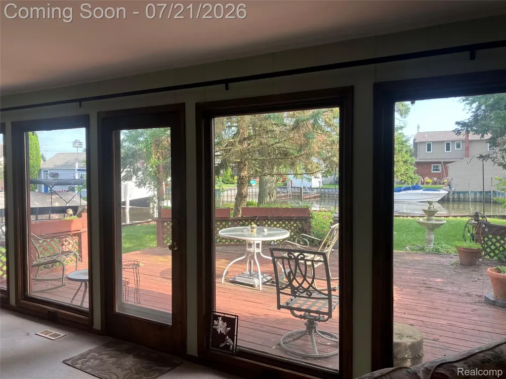 35754 Schmid Drive New Baltimore City MI 48047
