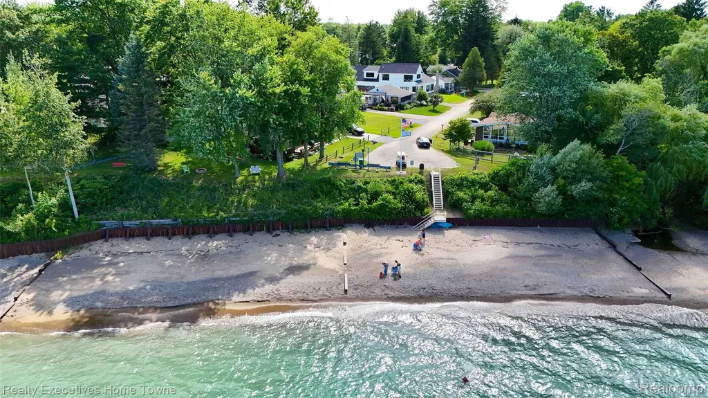 7266 Southwood Road Worth Township MI 48450