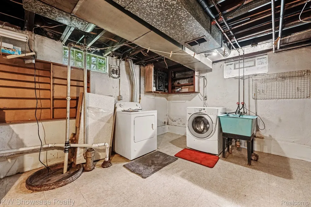 315 Jewell Street Ferndale City MI 48220