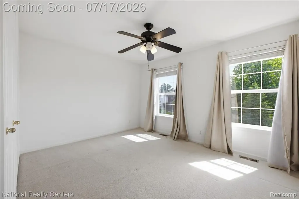 5741 Bingham Drive Commerce Charter Township MI 48382