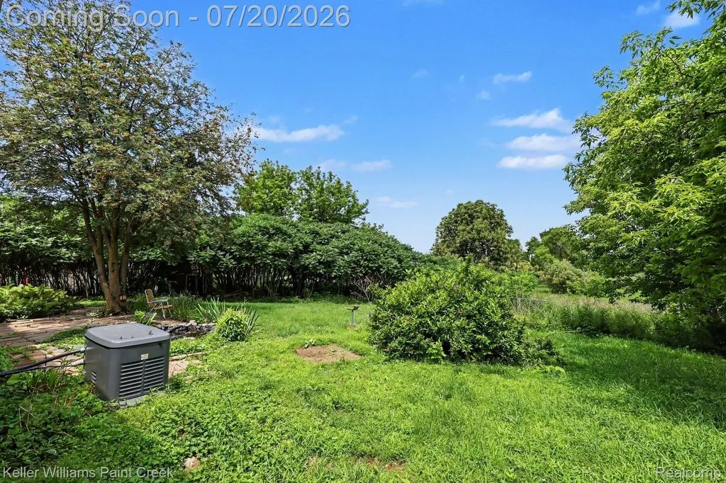 1371 E Leonard Road Addison Township MI 48367