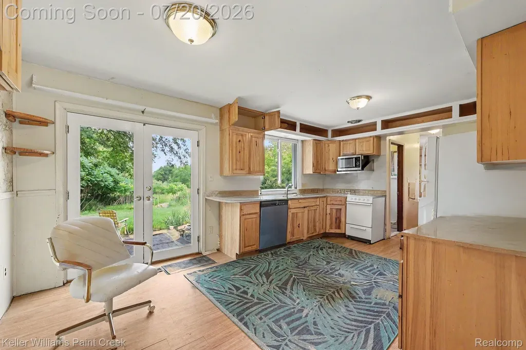 1371 E Leonard Road Addison Township MI 48367