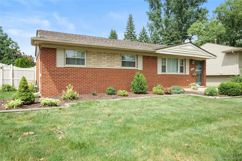22054 Haig Street Taylor City MI 48180