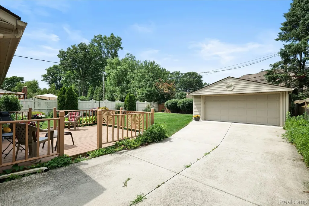 22054 Haig Street Taylor City MI 48180